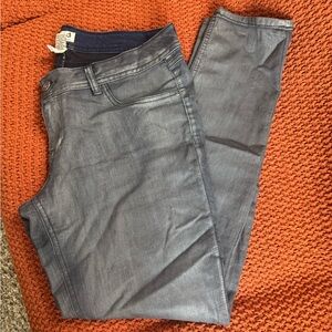 Mudd Women's Straight Leg Jeans - Gray